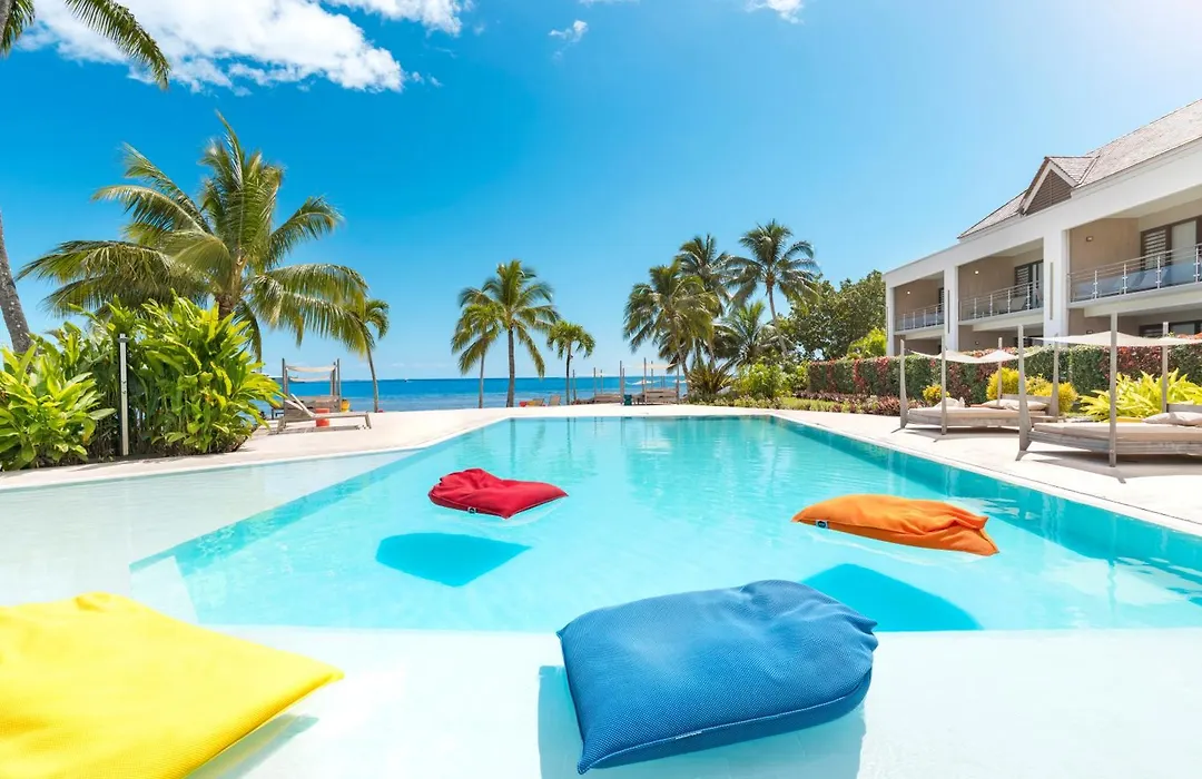 Cook'S Bay Hotel & Suites-1